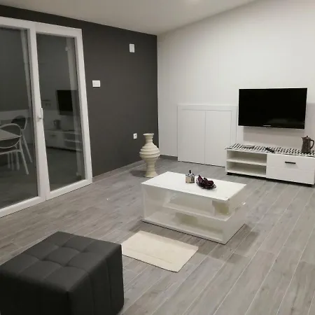 Ivezic Guest house 3*