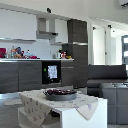 Ivezic Guest house 4*