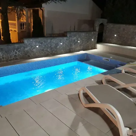 בית הארחה Ivezic